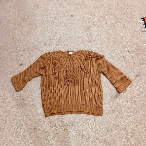 Fringed Sweater - Picture 2 of 3